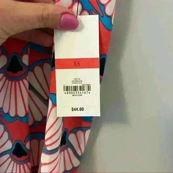 Crown & Ivy Sleeveless Adjustable Tie Neck Blouse NEW NWT Size XS - Picture 2 of 5